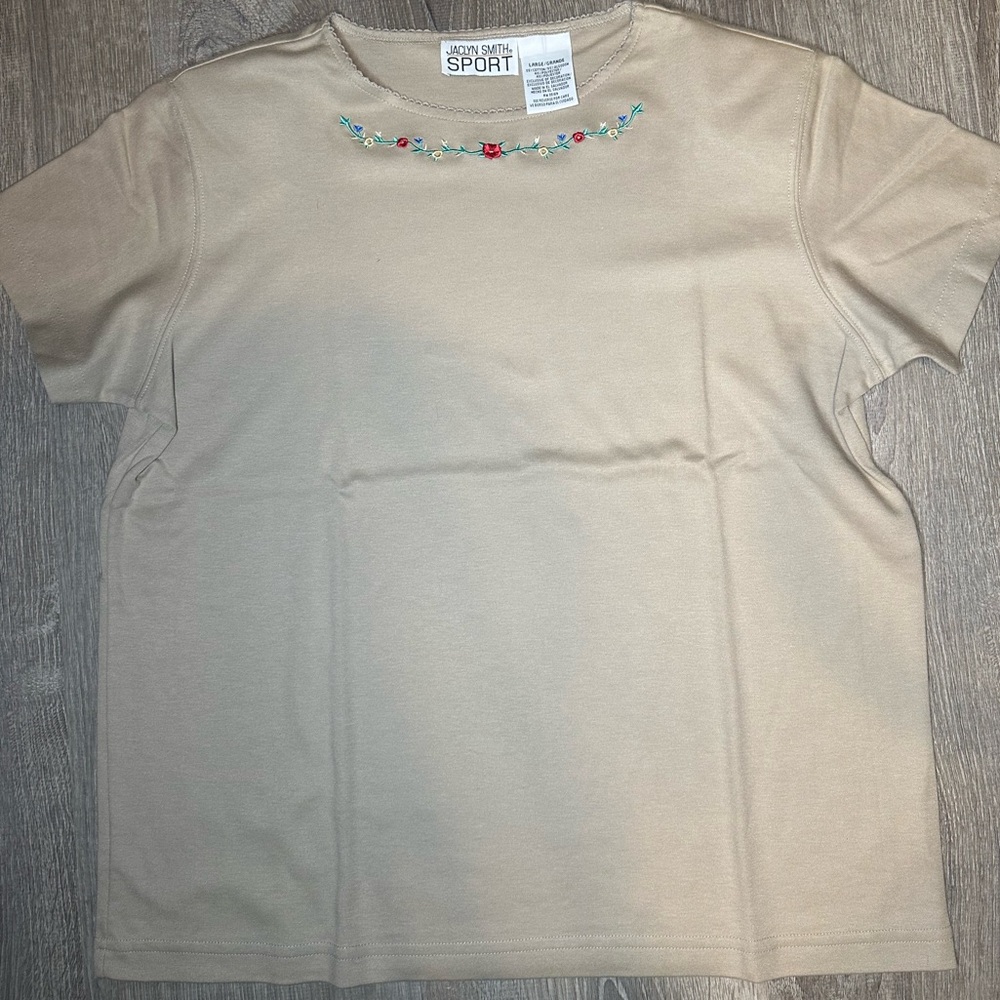 Jaclyn Smith tan Embellished Short Sleeve Tee